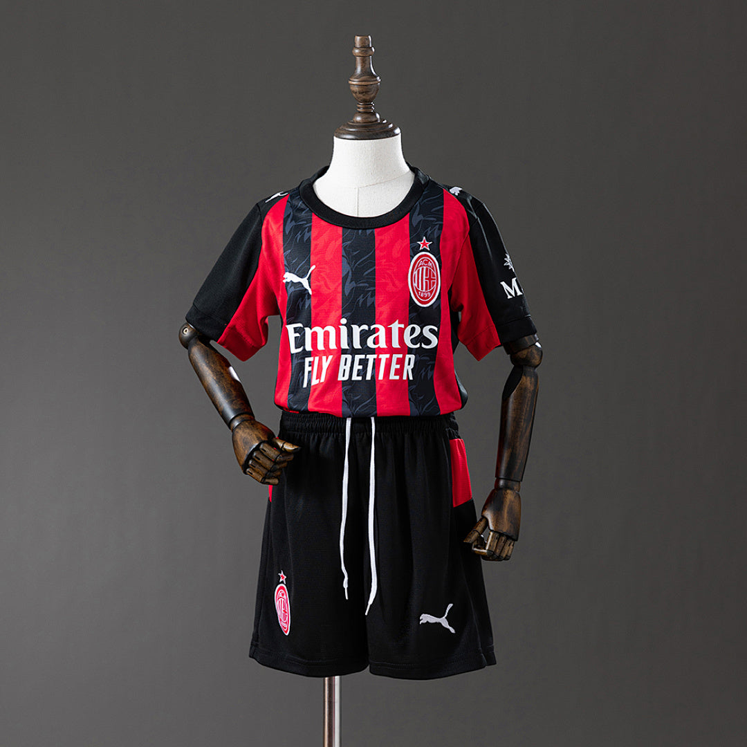 Conjunto Niños AC Milan Local 2025/26 - frente