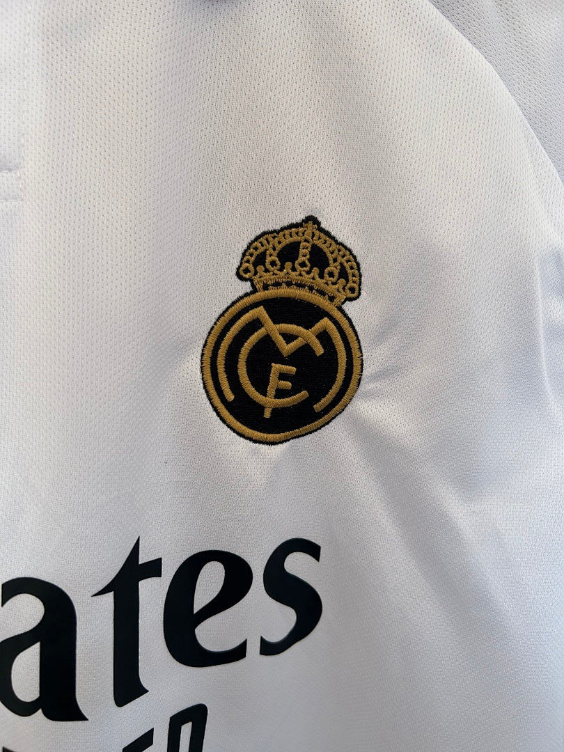 Camiseta Real Madrid Blanca y Gris Claro Edición Especial 2025/26 - espalda