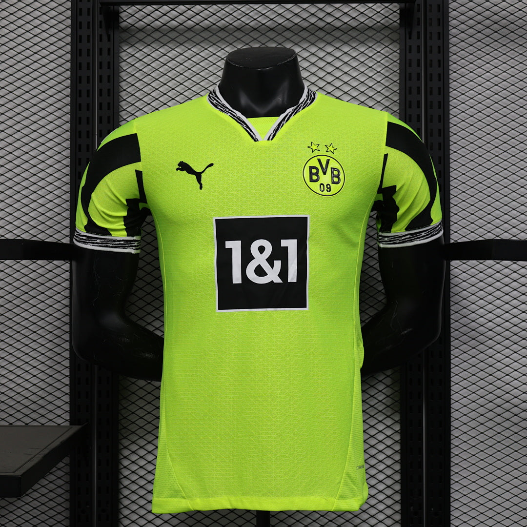 Camiseta Borussia Dortmund Negra y Verde Edición Especial 2025/26 Versión Jugador - frente
