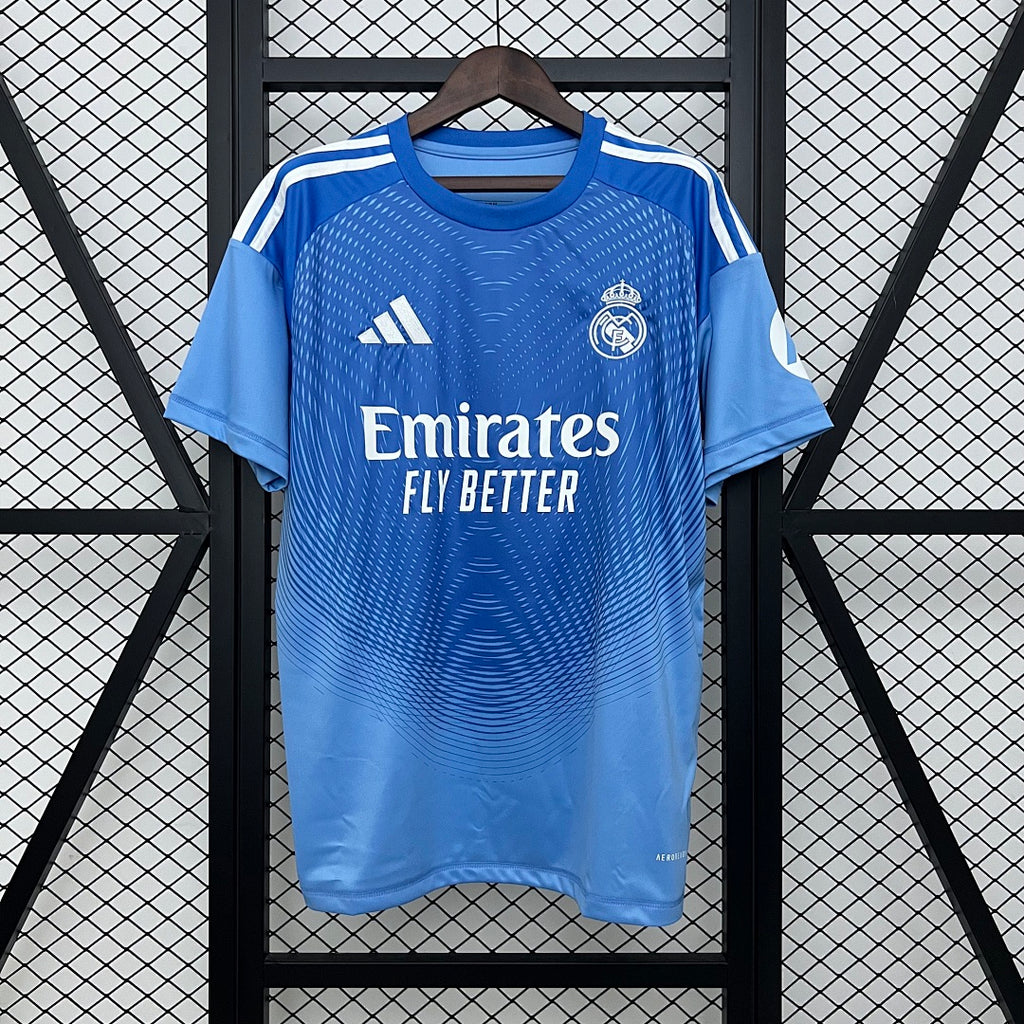 Camiseta Real Madrid Azul y Negra Edición Especial 2025/26 - frente