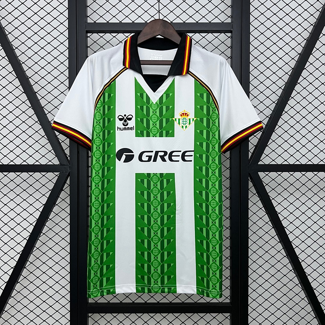 Camiseta Real Betis Turquesa y Verde Oscuro Edición Especial 2025/26 - frente