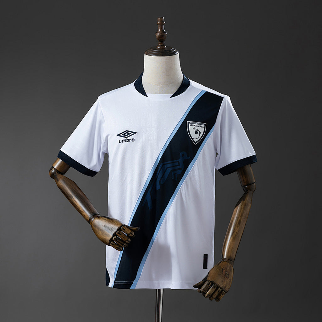 Camiseta Guatemala Local Negra y Celeste 2026 - frente