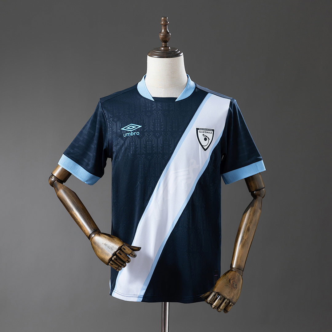 Camiseta Guatemala Visita Negra y Gris 2026 - frente