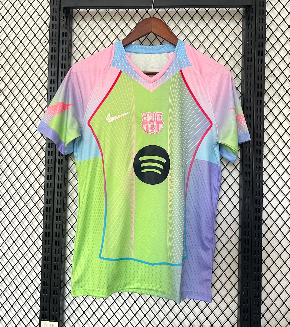 Camiseta FC Barcelona Rosada y Verde Edición Especial 2025/26 - frente