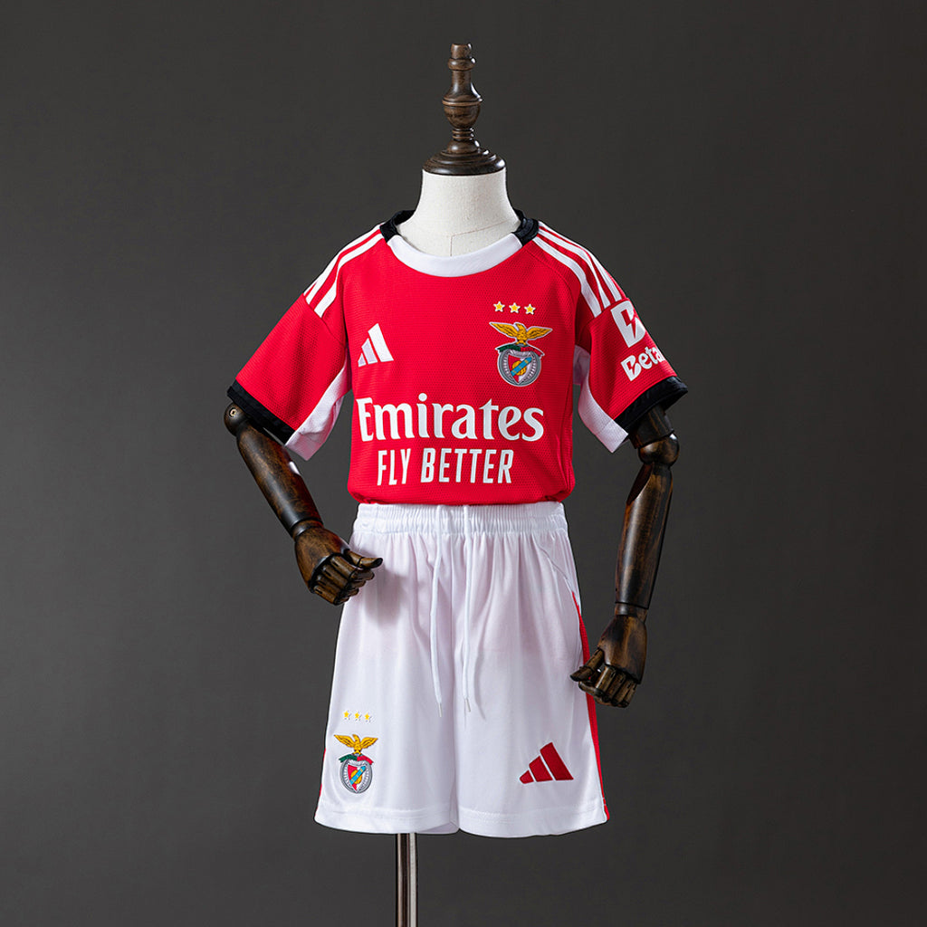 Conjunto Niños SL Benfica Local 2025/26 - frente