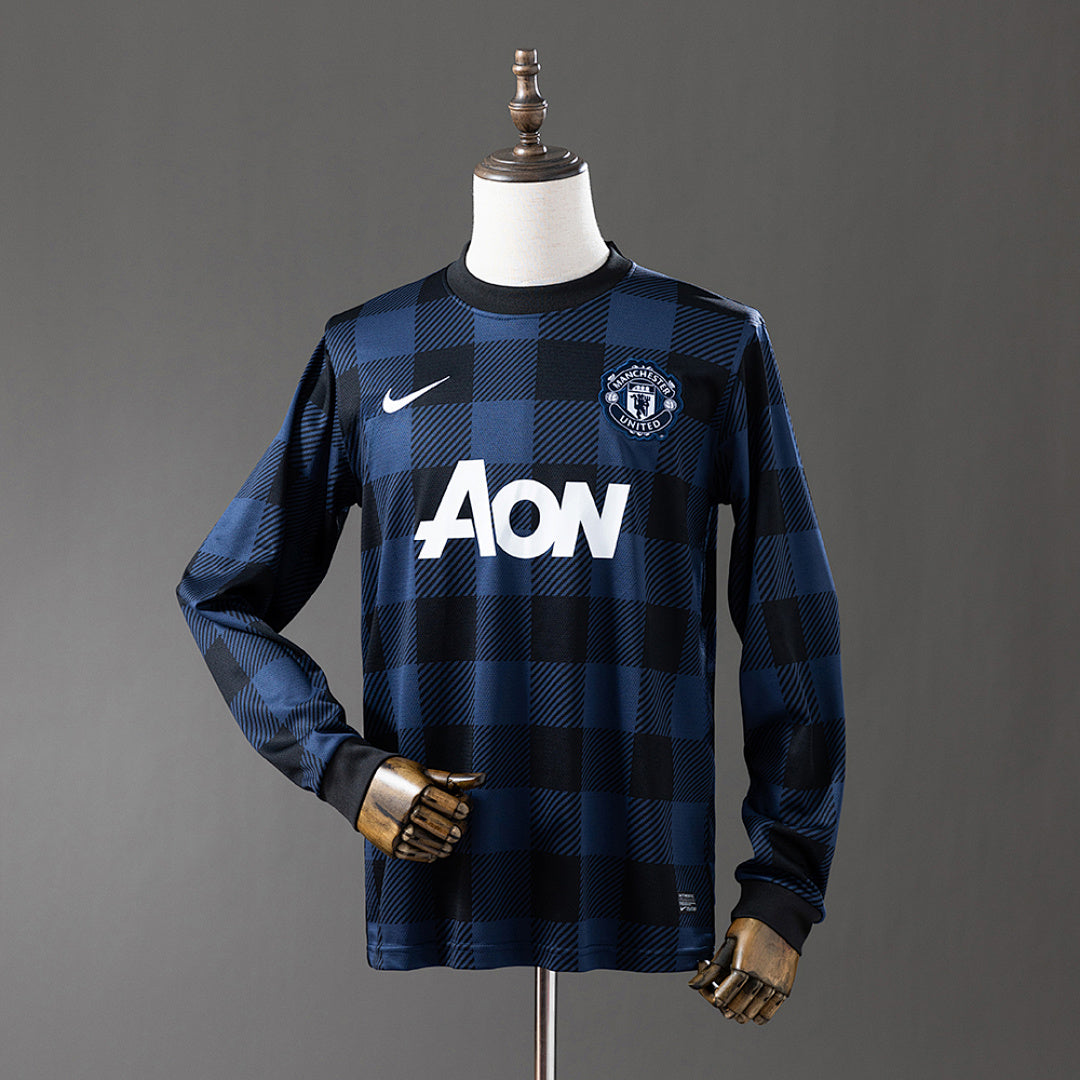 Camiseta Retro Manchester United Negra Manga Larga 13/14 - frente