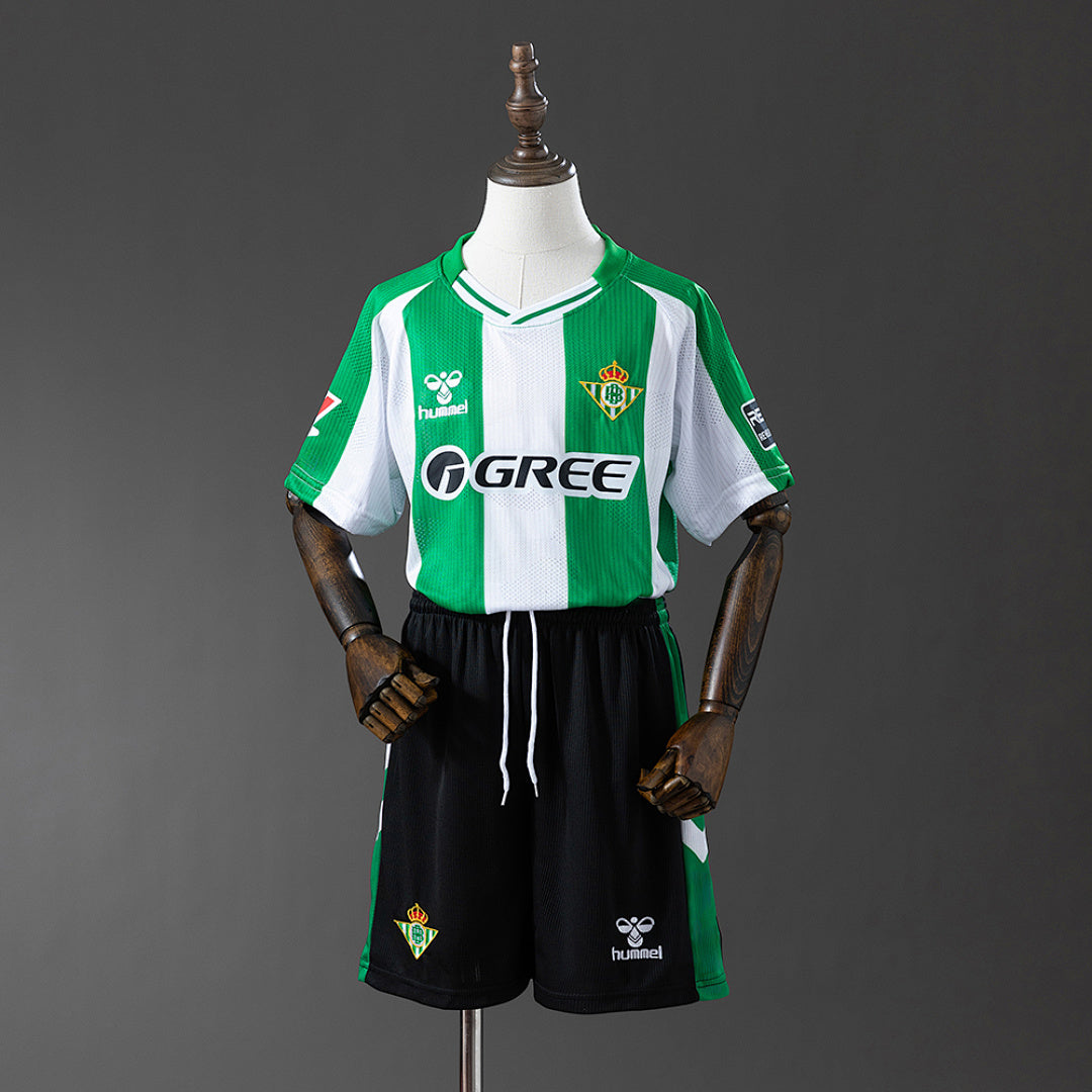 Conjunto Niños Real Betis Local 2025/26 - frente