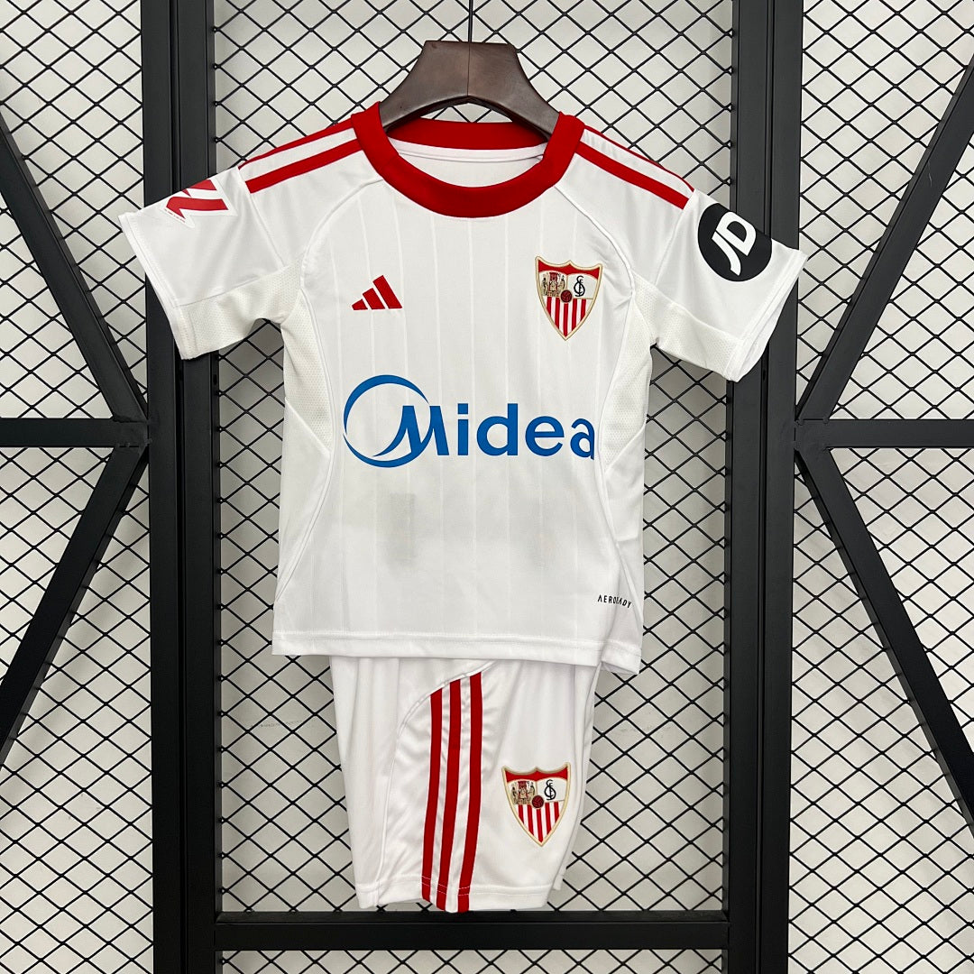 Conjunto Niños Sevilla FC Local 2025/26 - frente