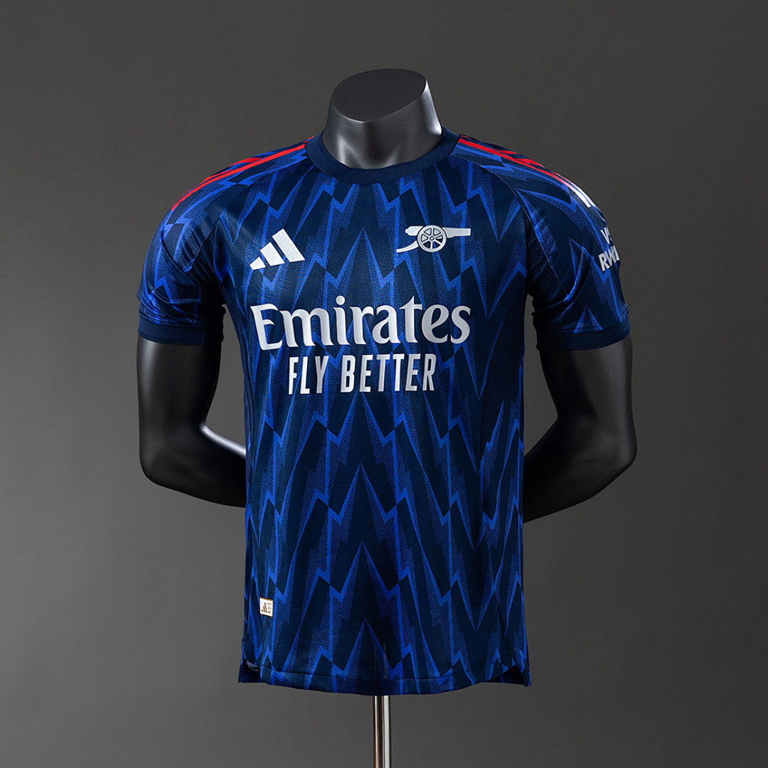 Camiseta Arsenal Visita Negra y Azul Marino 2025/26 Versión Jugador - frente