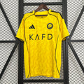 Camiseta Al-Nassr Local Amarilla y Café 2025/26 - frente