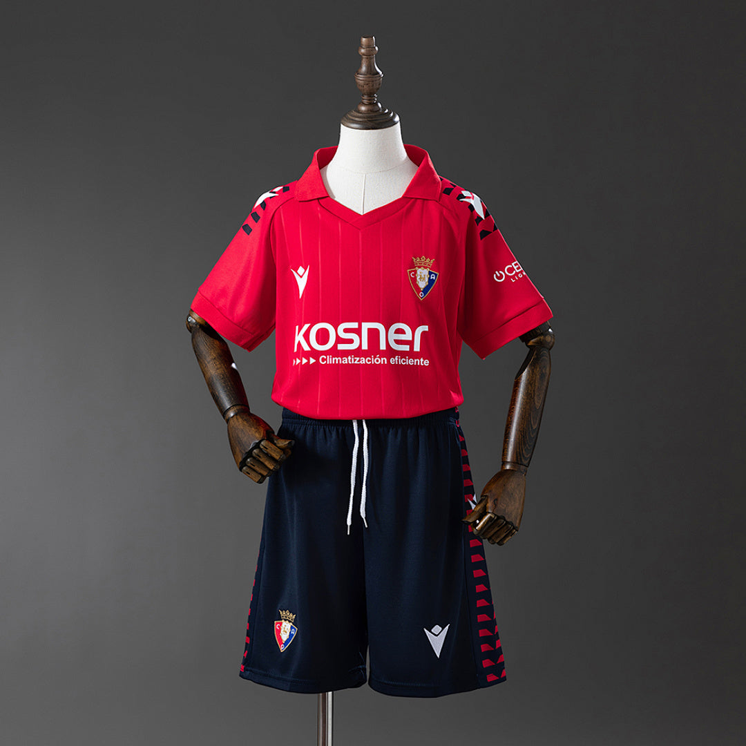 Conjunto Niños CA Osasuna Local 2025/26 - frente