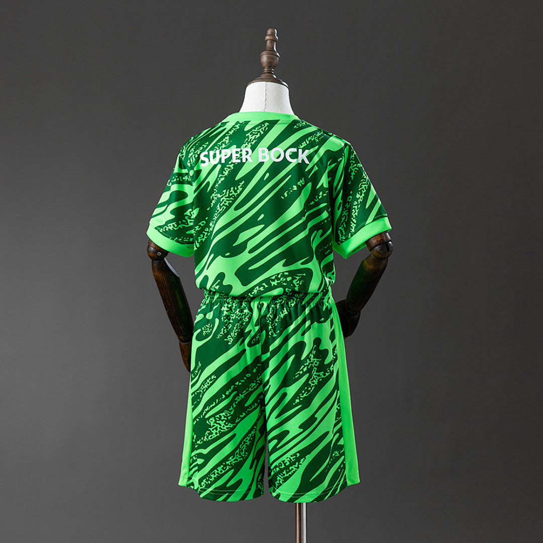 Conjunto Niños Sporting CP Portero Verde 2025/26 - espalda