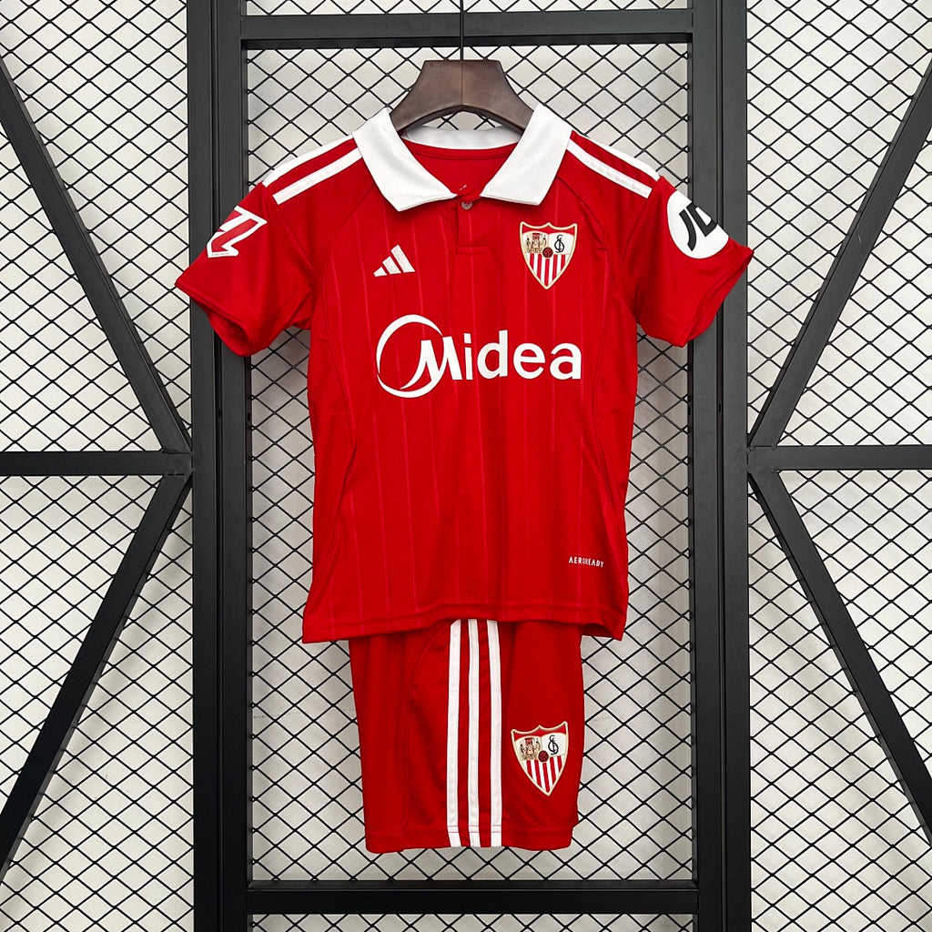 Conjunto Niños Sevilla FC Visita 2025/26 - frente