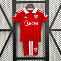 Conjunto Niños Sevilla FC Visita 2025/26 - frente
