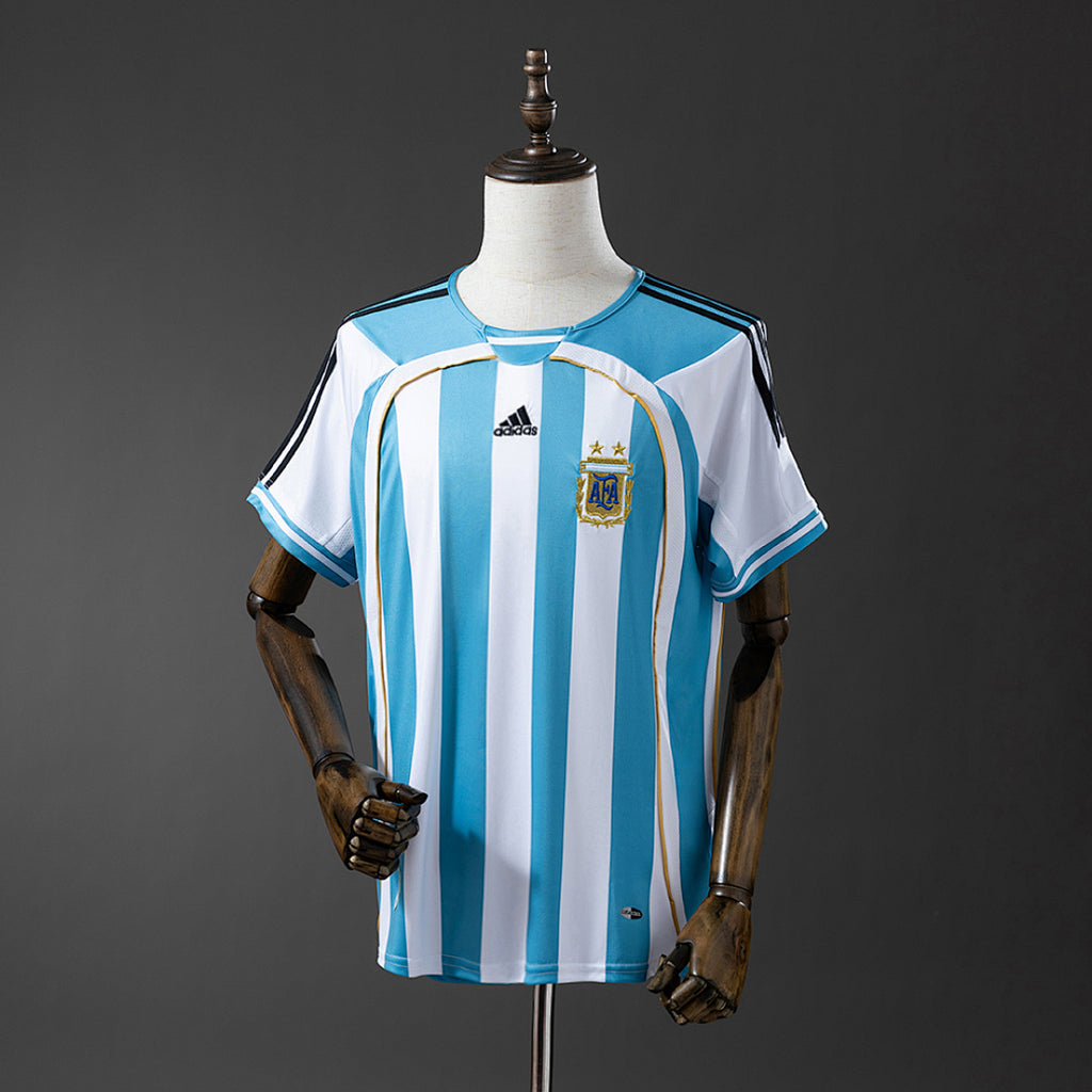 Camiseta Retro Argentina Local 2006 - frente