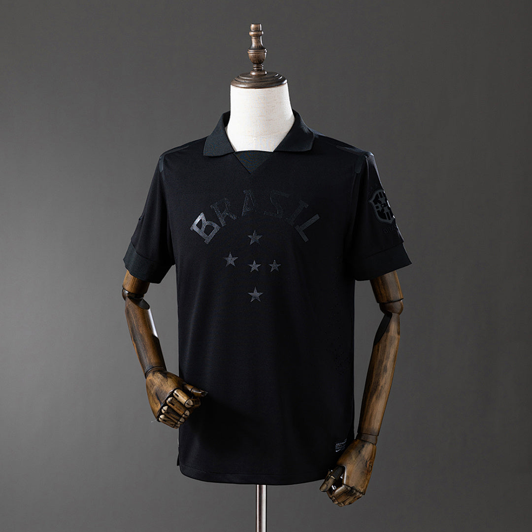 Camiseta Retro Brasil Negra y Gris Negra 13/14 - frente