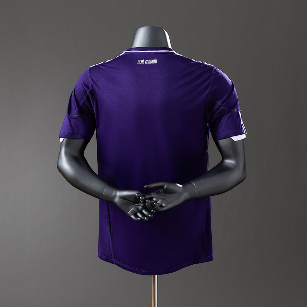 Camiseta Retro Real Madrid Tercera 10/11 Versión Jugador - espalda