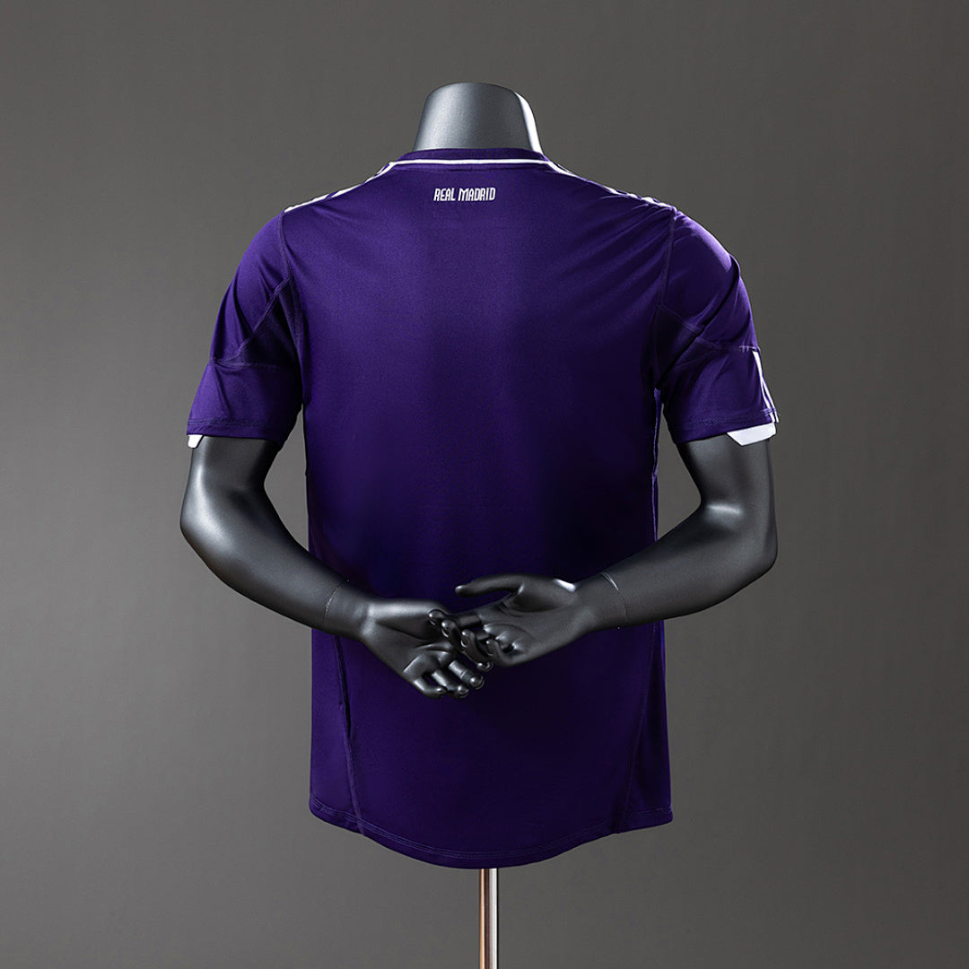 Camiseta Retro Real Madrid Tercera 10/11 Versión Jugador - espalda