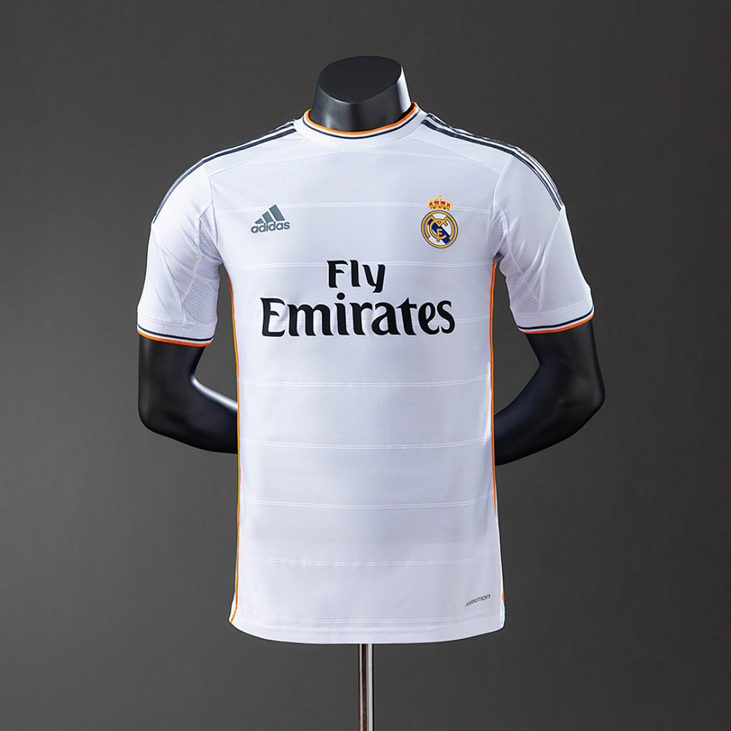 Camiseta Retro Real Madrid Local 13/14 Versión Jugador - frente