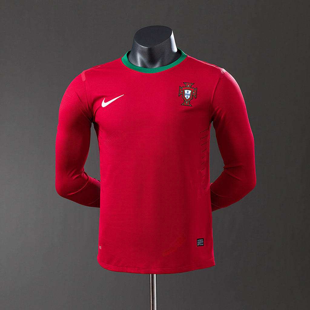 Camiseta Retro Portugal Local Manga Larga 2012 Versión Jugador - frente