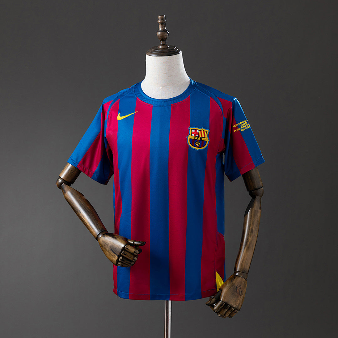 Camiseta Retro FC Barcelona Local Champions League 05/06 - frente