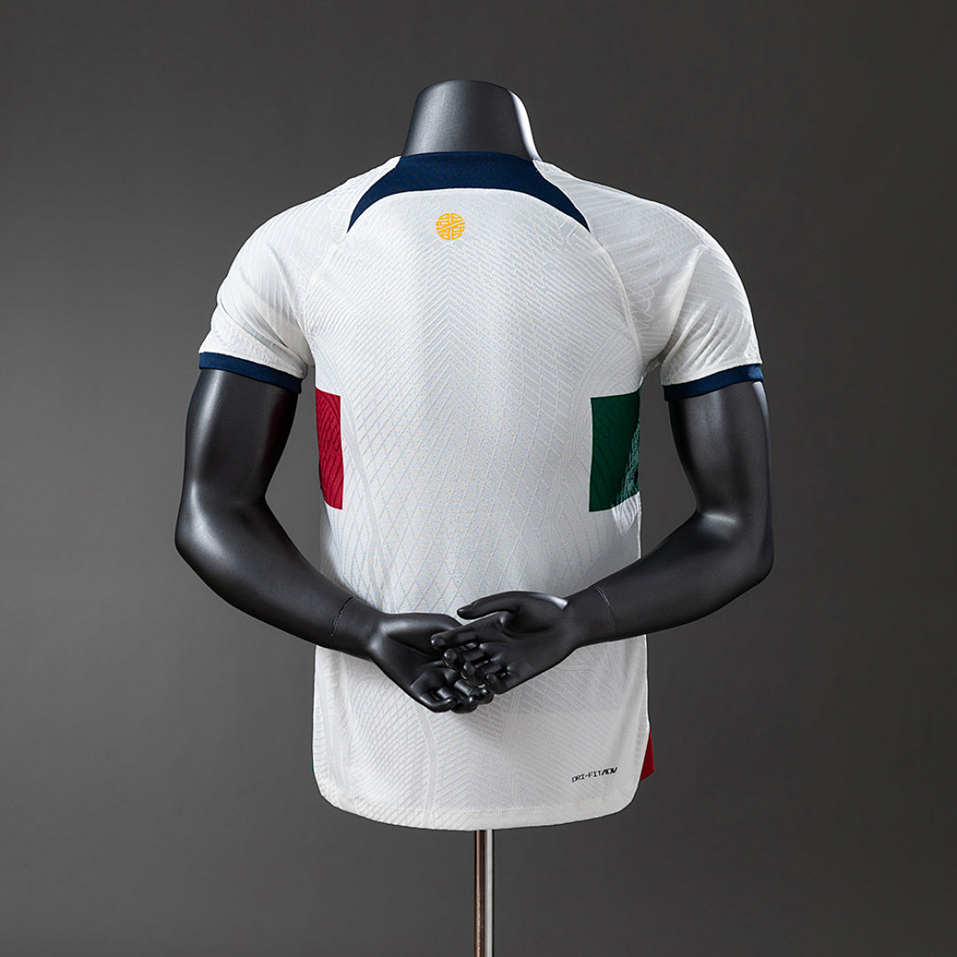 Camiseta Retro Portugal Visita 2022 Versión Jugador - espalda
