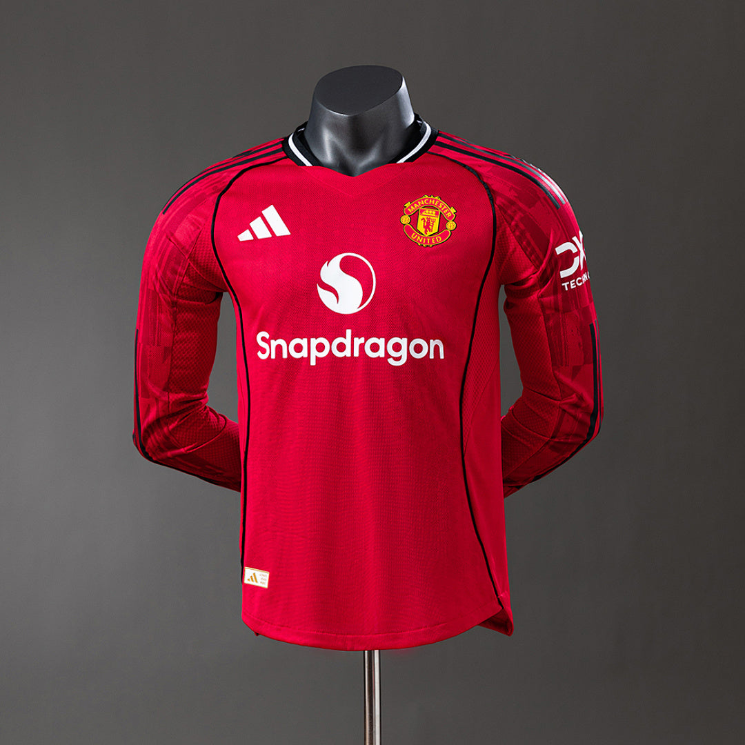 Camiseta Manchester United Local Manga Larga 2025/26 Versión Jugador - frente