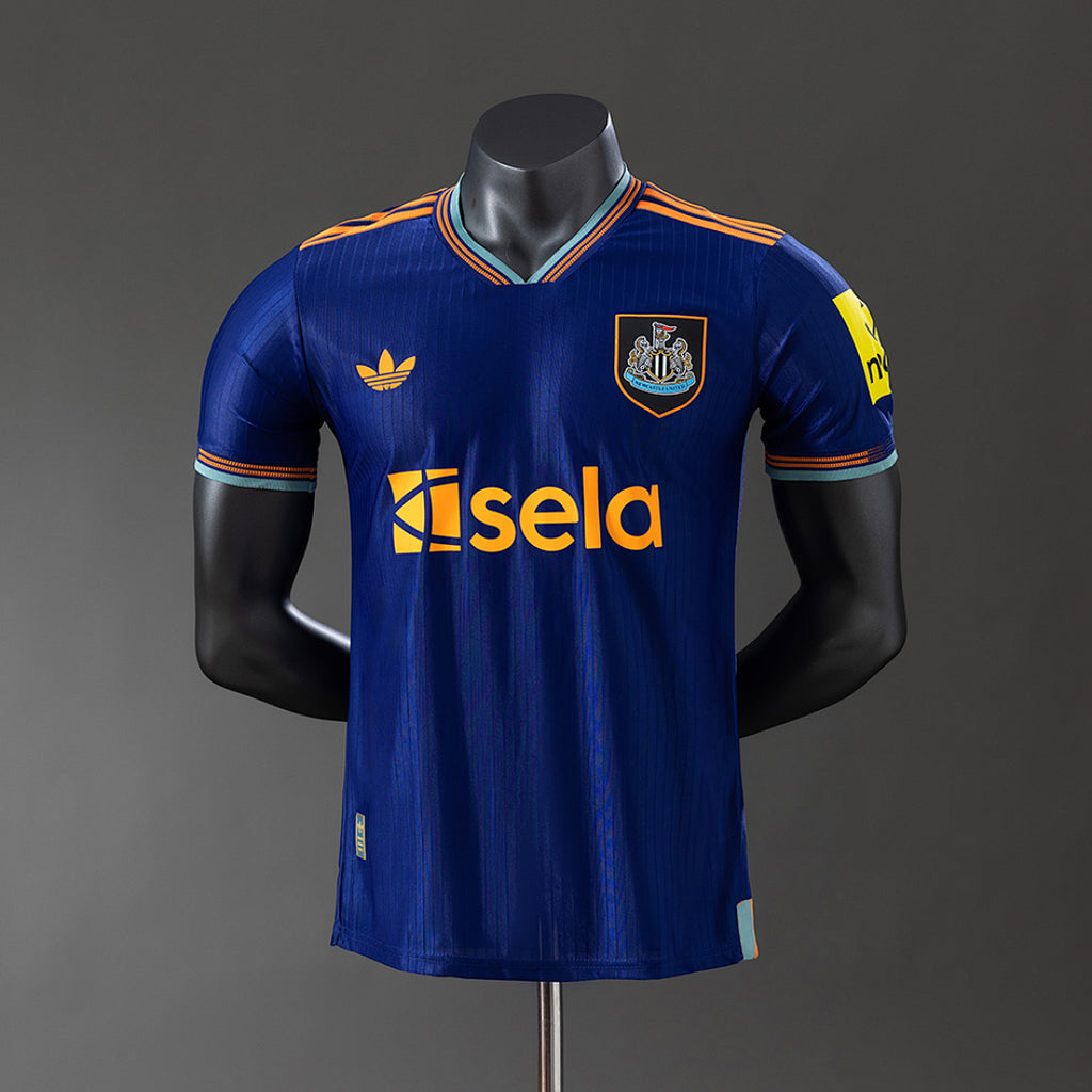 Camiseta Newcastle United Tercera 2025/26 Versión Jugador - frente