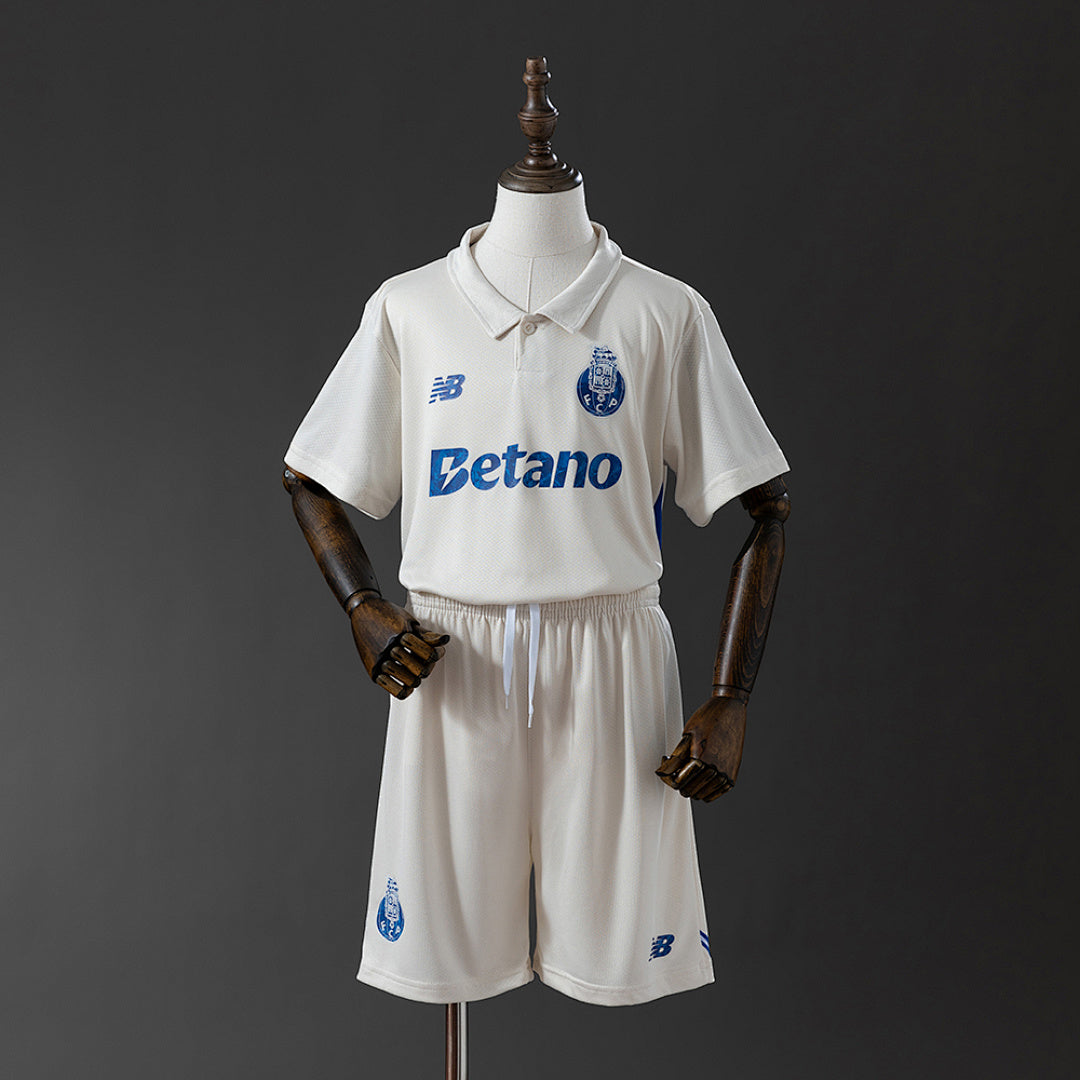 Conjunto Niños FC Porto Tercera 2025/26 - frente