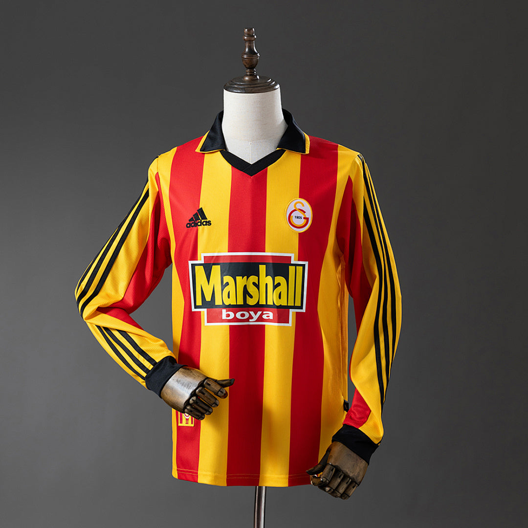 Camiseta Retro Galatasaray Local Café y Dorada 99/00 - frente