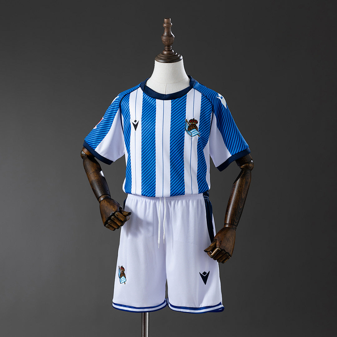 Conjunto Niños Real Sociedad Local 2025/26 - frente