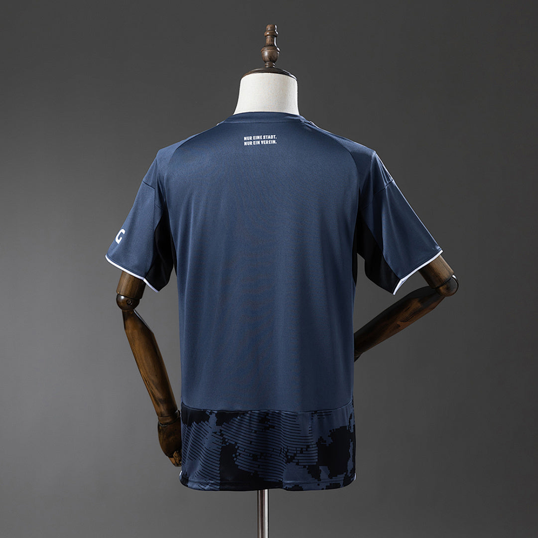 Camiseta Eintracht Frankfurt Tercera 2025/26 - espalda