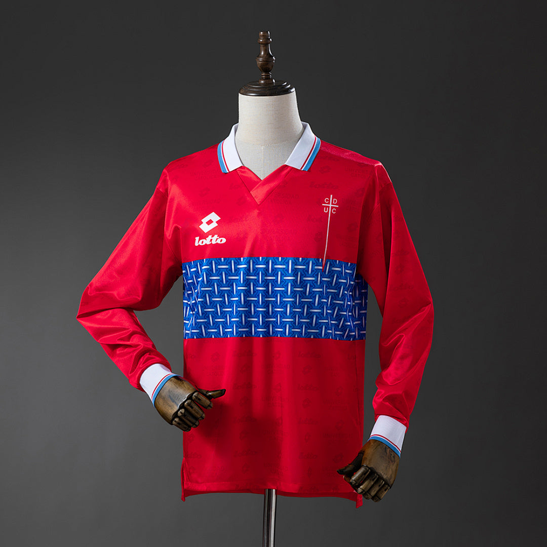 Camiseta Retro U. Católica Visita Manga Larga 1996 - frente