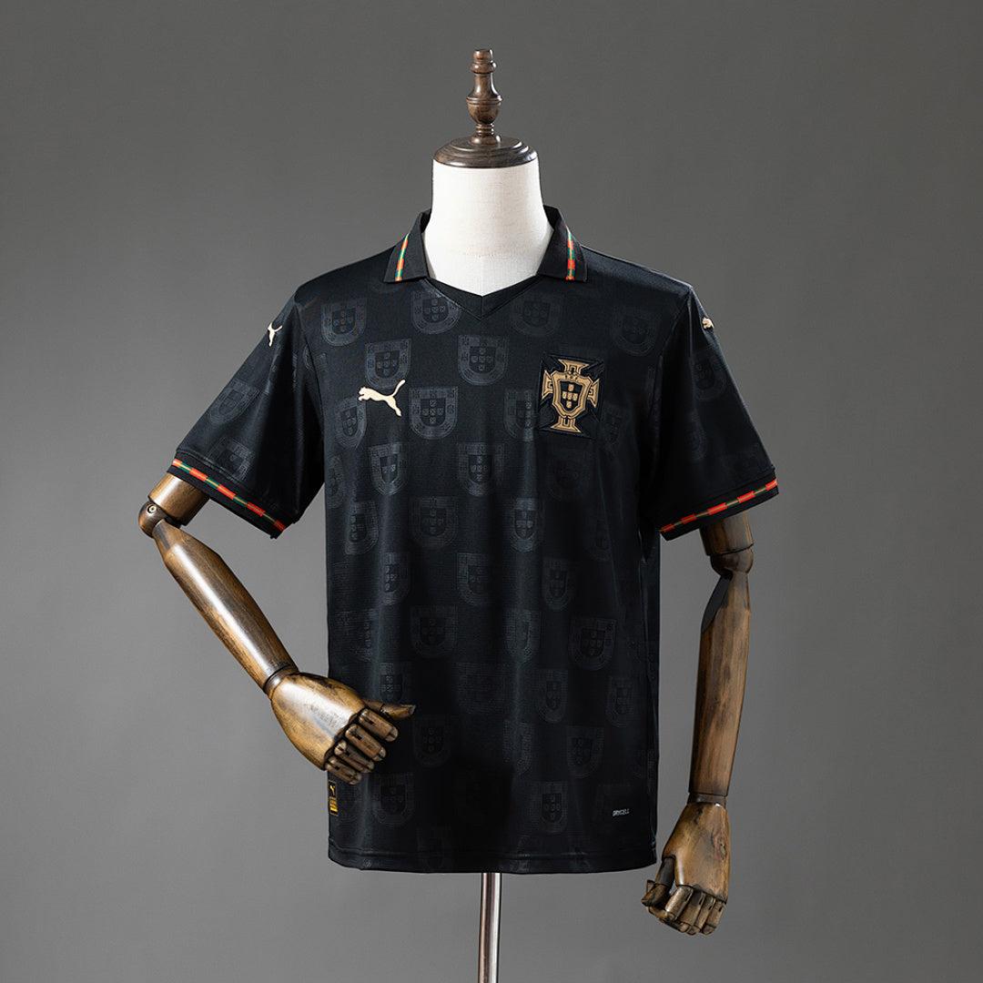 Camiseta Portugal Negra y Gris Negra Edición Especial 2026 - frente