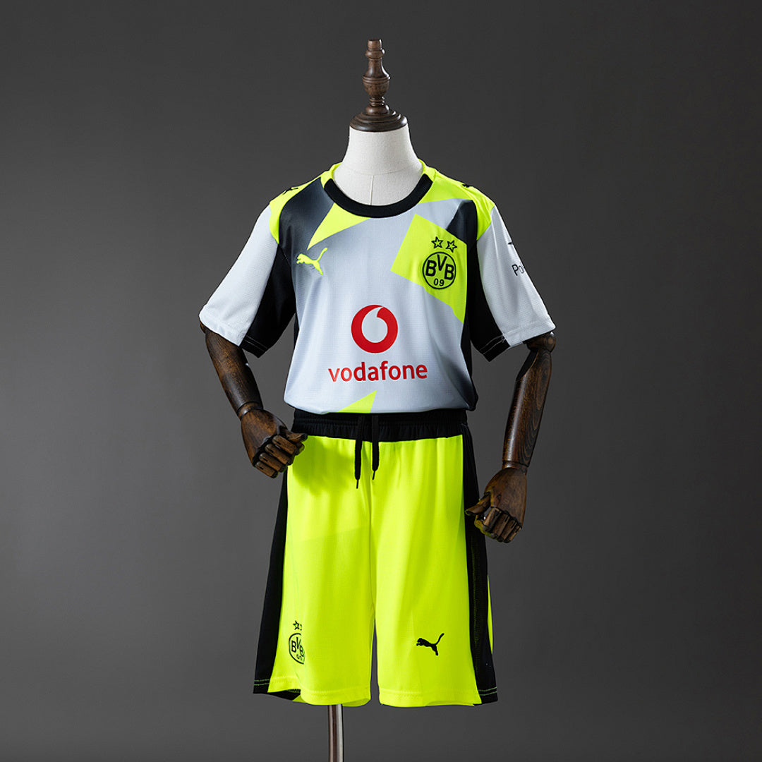 Conjunto Niños Borussia Dortmund Visita 2025/26 - frente
