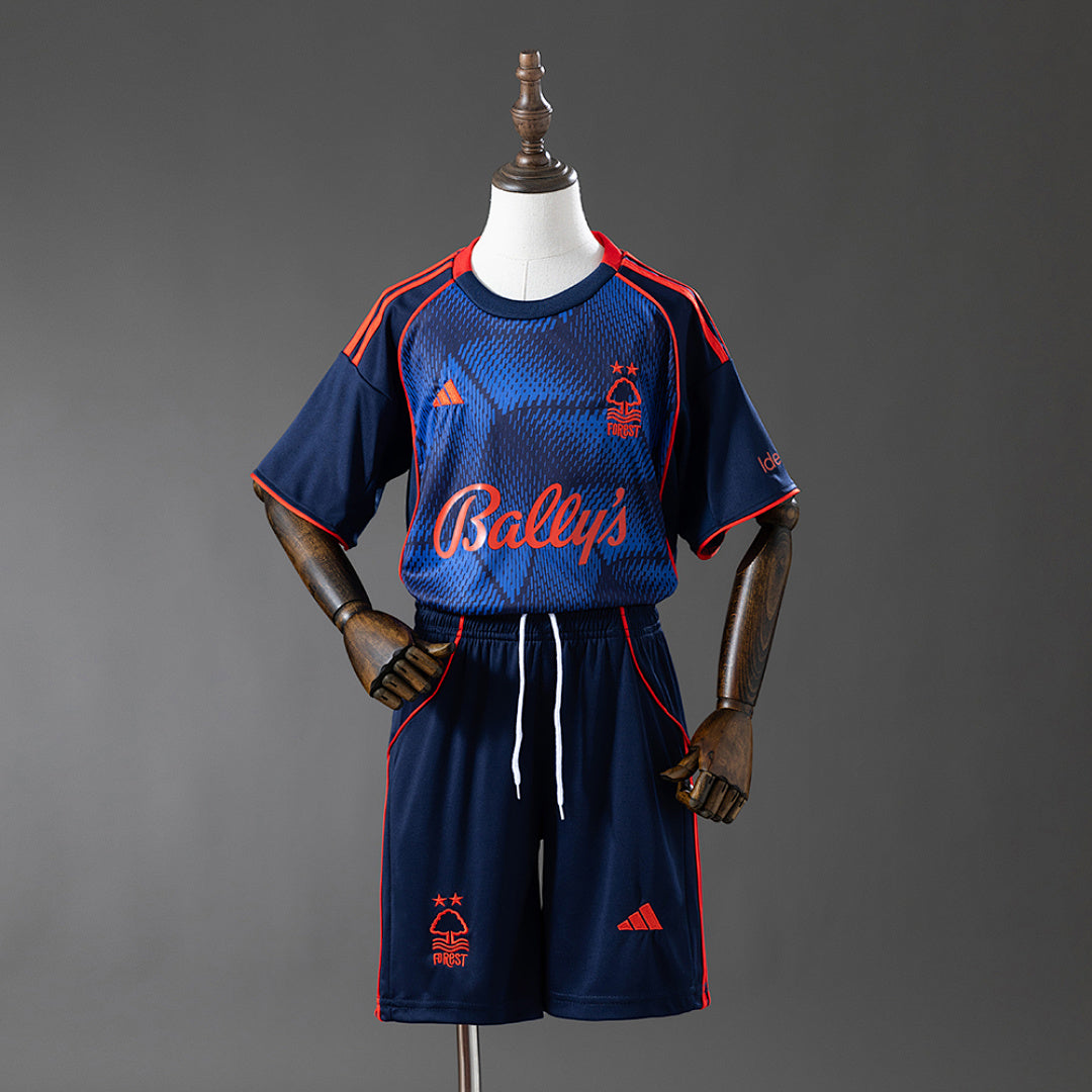 Conjunto Niños Nottingham Forest Tercera 2025/26 - frente