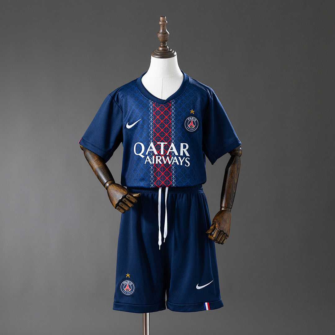 Conjunto Niños PSG Local Edición Campeón 2025/26 - frente