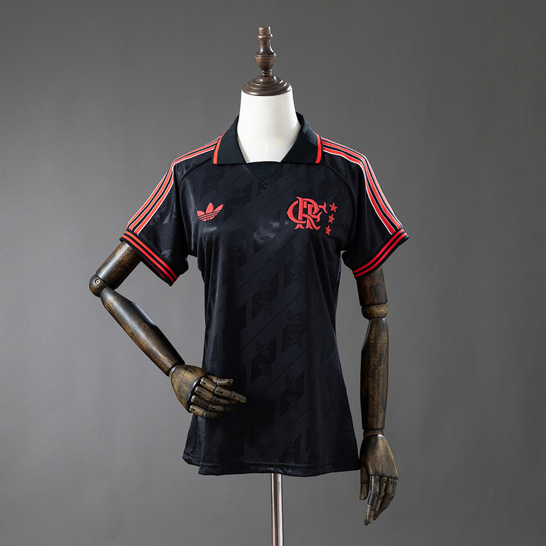 Camiseta Retro Flamengo Negra 25/26 Mujer - frente