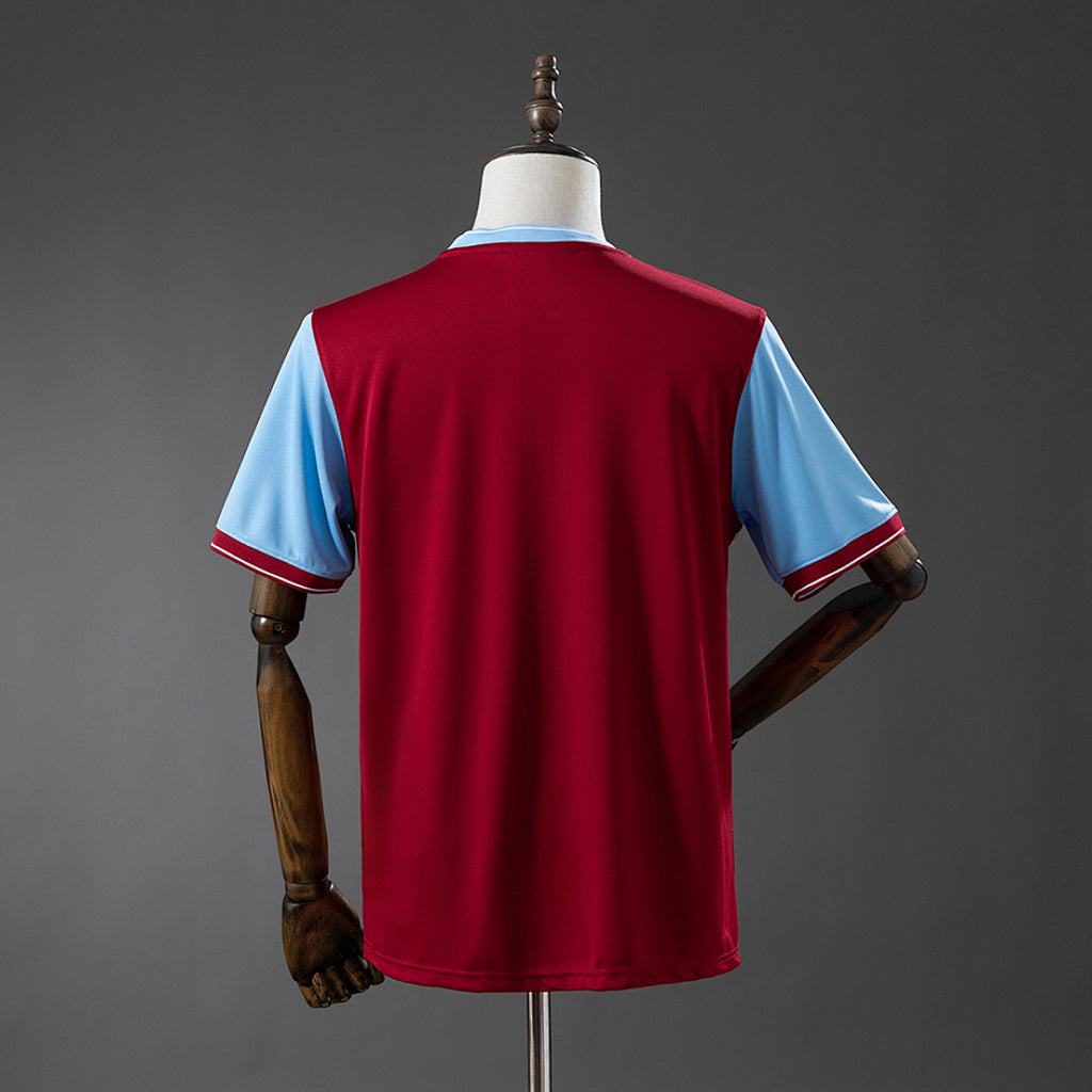 Camiseta Retro Aston Villa Local 09/10 - espalda