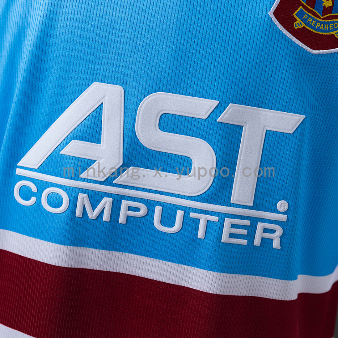 Camiseta Retro Aston Villa Visita 97/98 - espalda