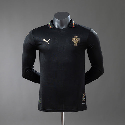Camiseta Portugal Negra Edición Especial Manga Larga 2026 Versión Jugador — ENVÍO INMEDIATO (Cristiano Ronaldo) - Talla M - frente