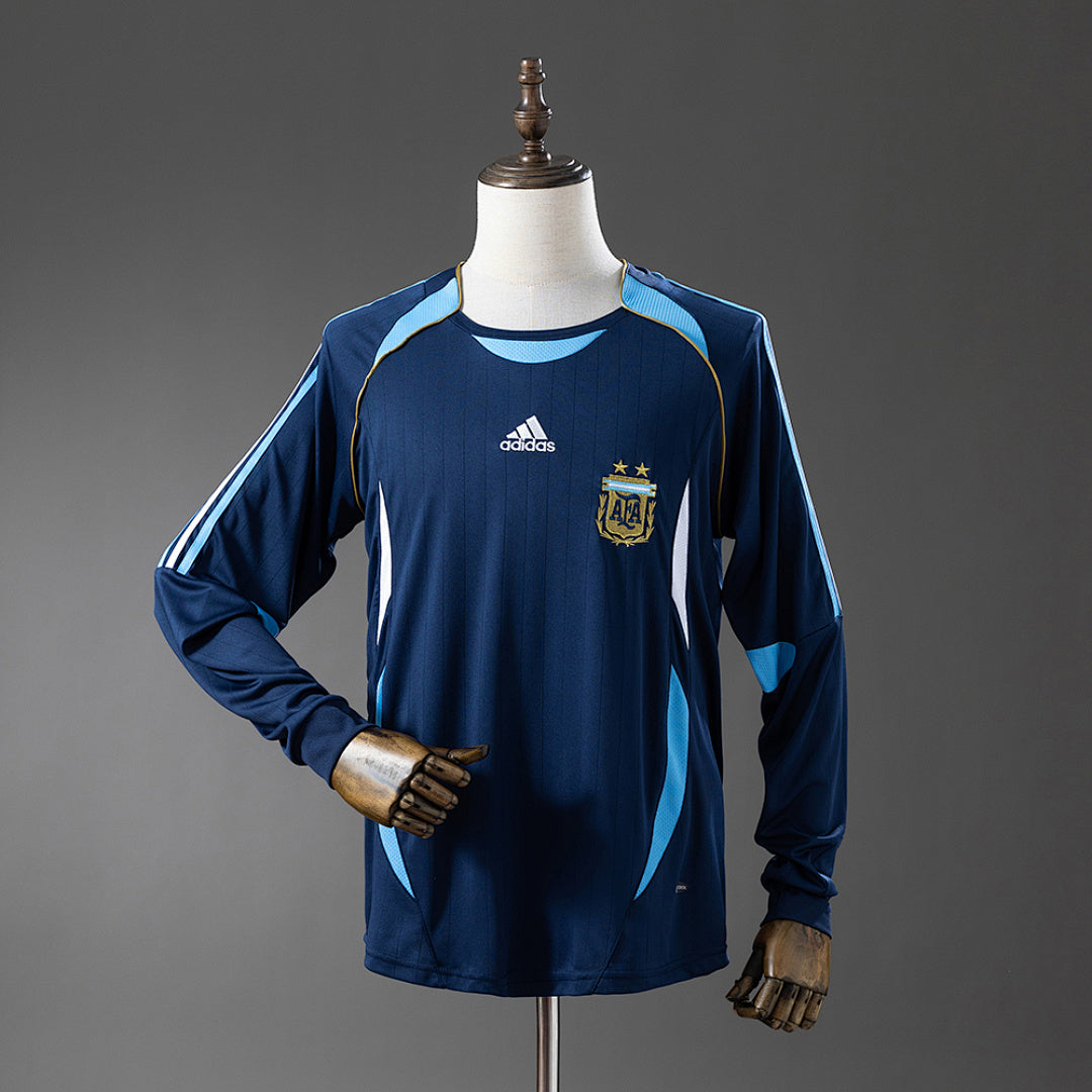 Camiseta Retro Argentina Visita Manga Larga 2006 - frente