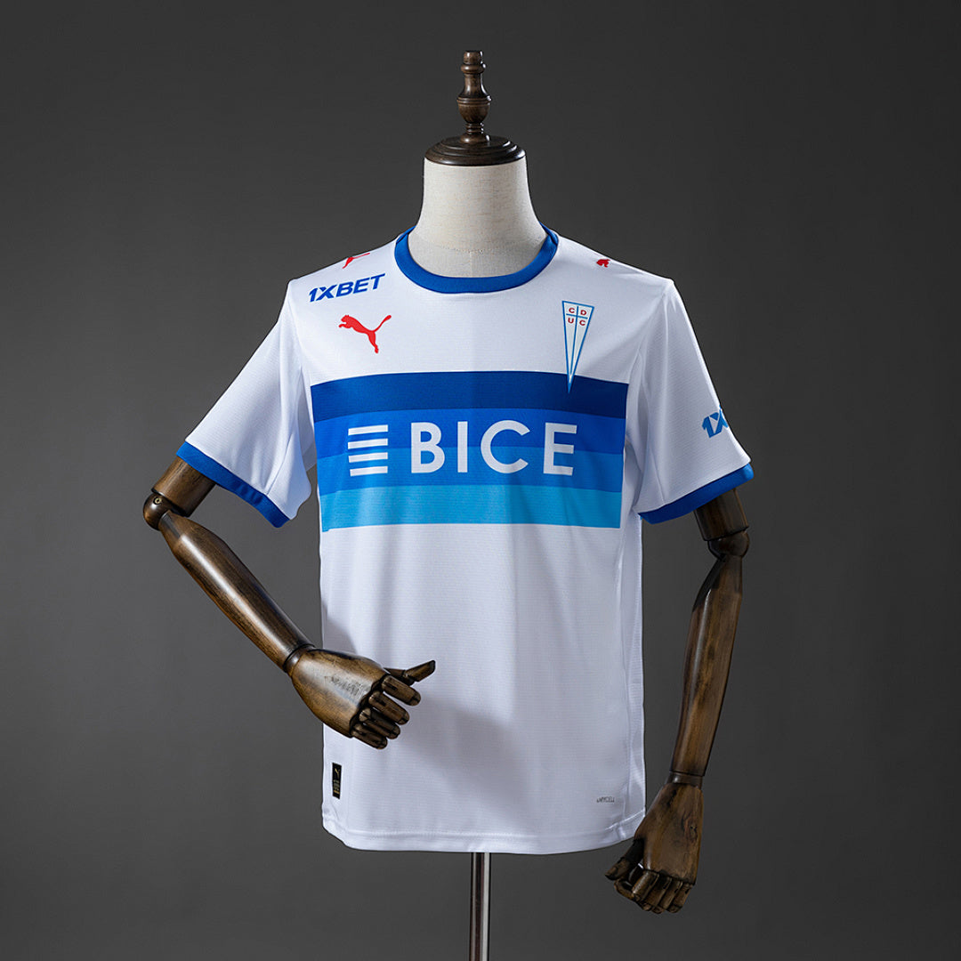 Camiseta U. Católica Local 2026/27 - frente