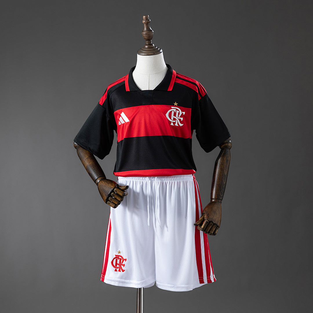 Conjunto Niños Flamengo Local Gris y Negra 2026/27 - frente
