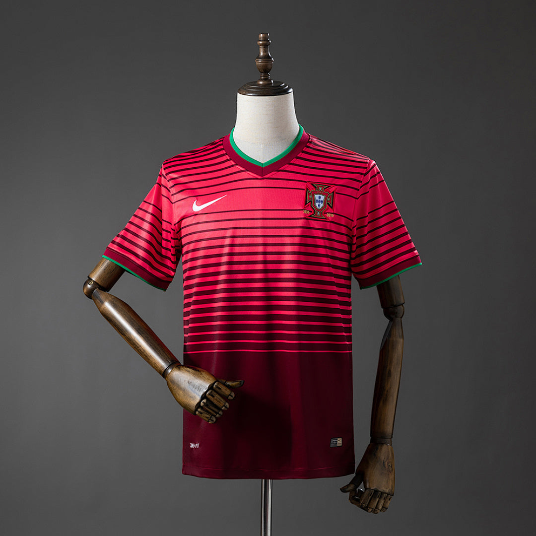 Camiseta Retro Portugal Local 2014 - frente