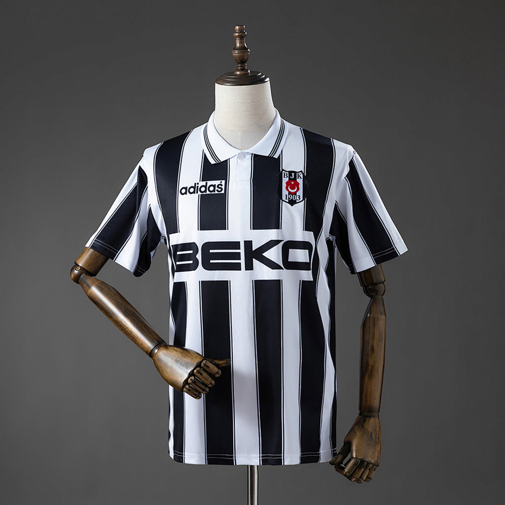 Camiseta Retro Beşiktaş Visita 96/97 - frente