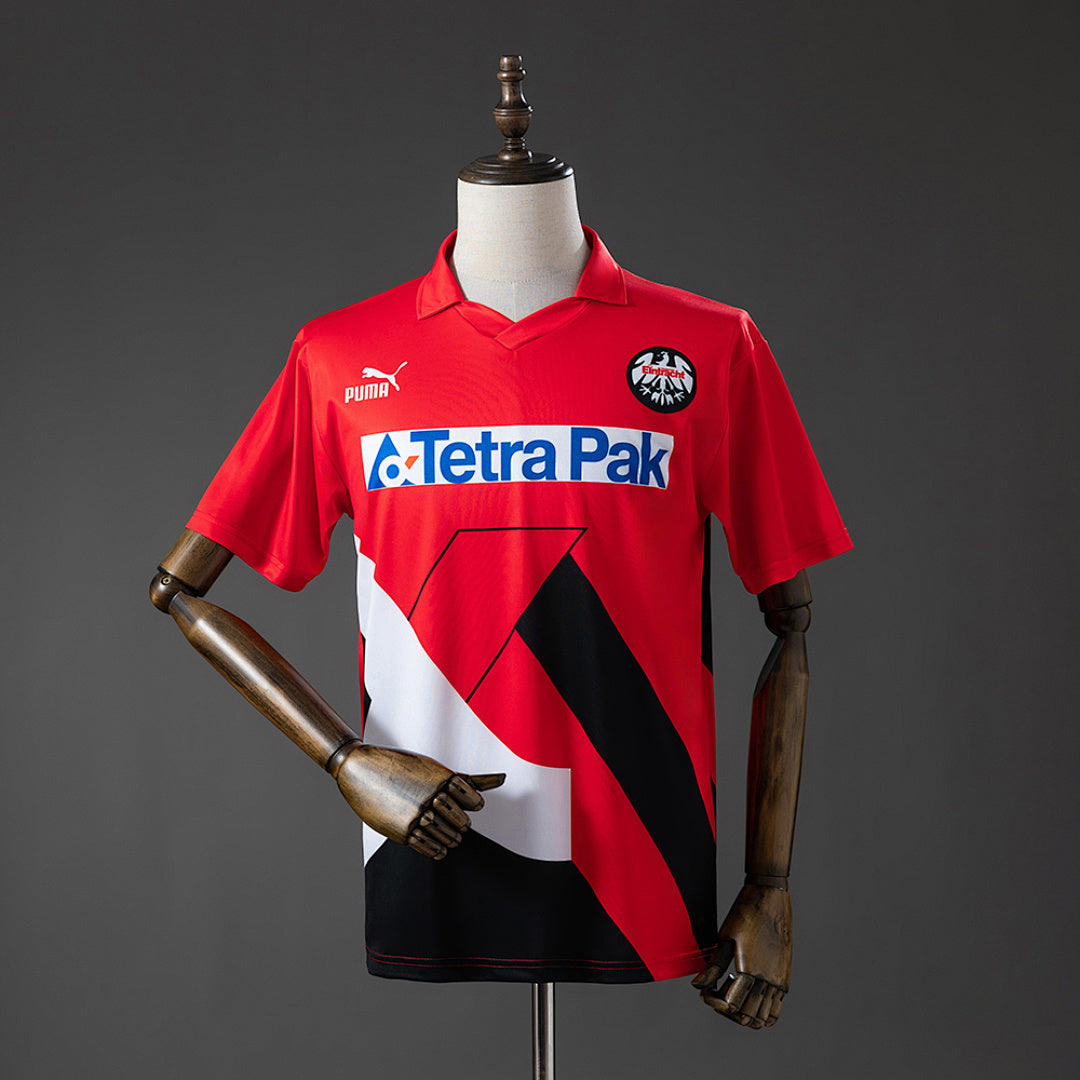 Camiseta Retro Eintracht Frankfurt Local 93/95 - frente