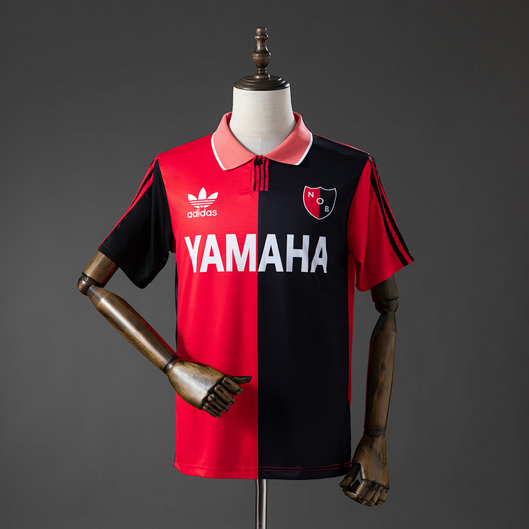 Conjunto Niños Newell's Old Boys Local 93/94 - frente