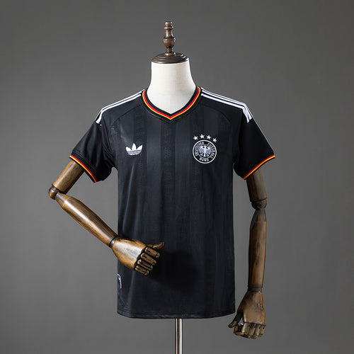Camiseta Alemania Negra Edición Especial 2026/27 - frente