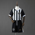 Conjunto Niños Atlético Mineiro Local 2026/27 - frente